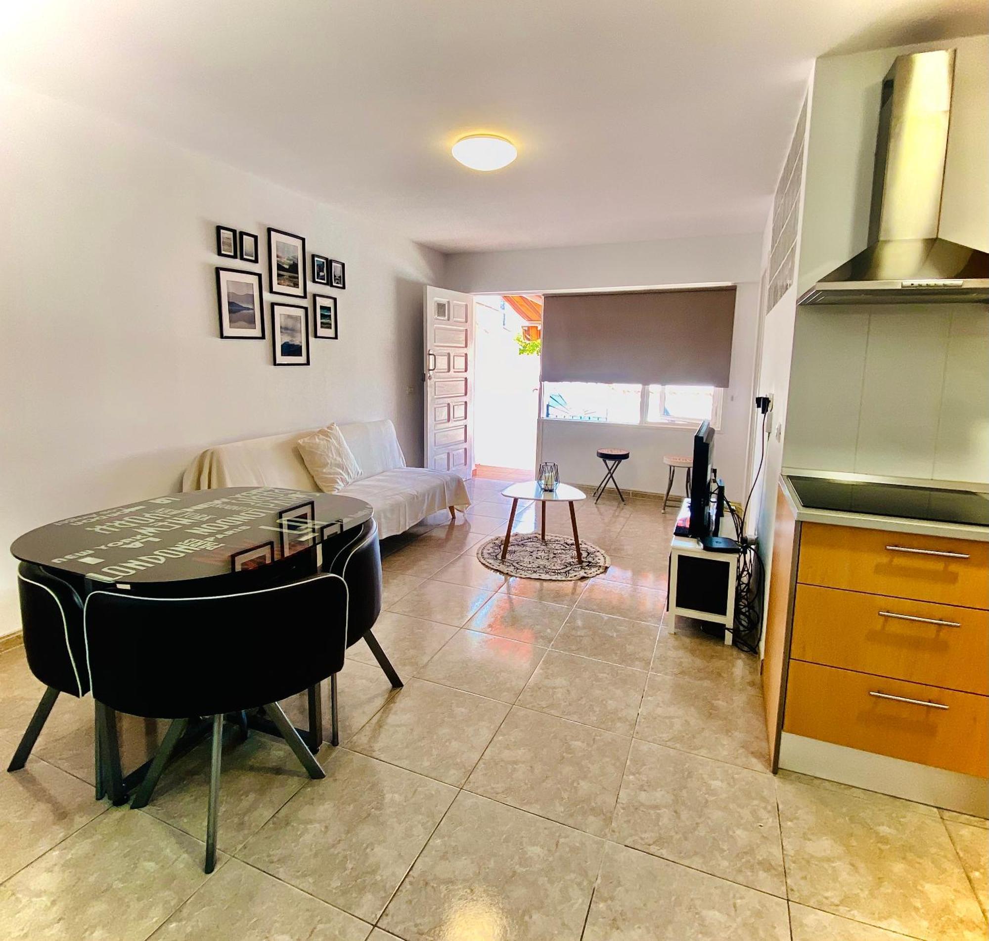 Sunset House Διαμέρισμα Λος Ρεαλέχος Εξωτερικό φωτογραφία