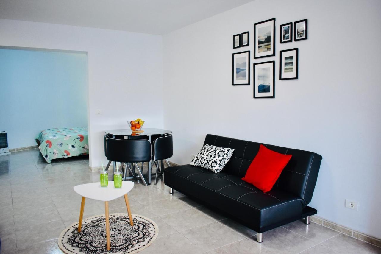 Sunset House Διαμέρισμα Λος Ρεαλέχος Εξωτερικό φωτογραφία